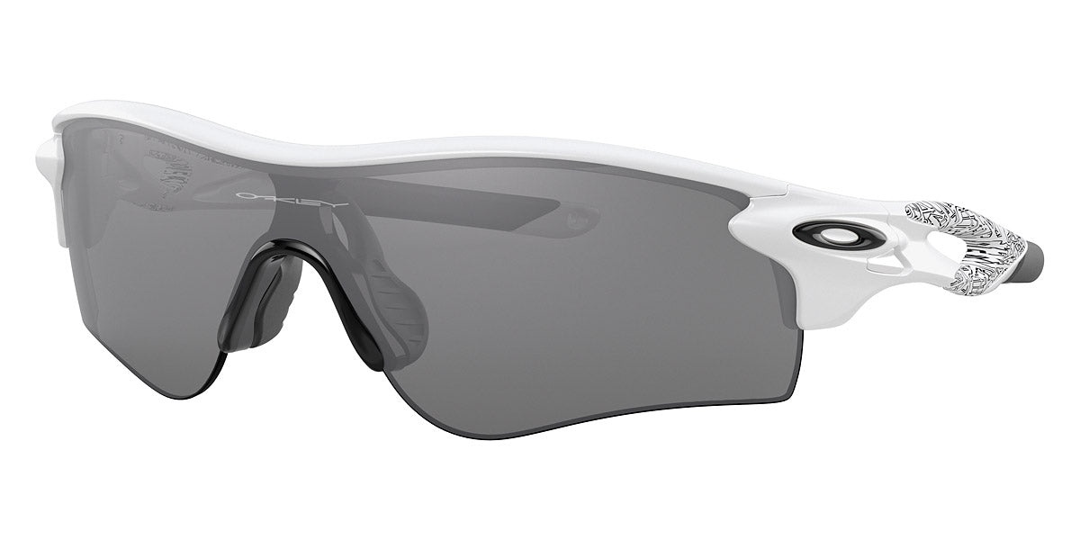 Oakley® OO9206 RadarLock® Path® (Low Bridge Fit) OO9206 920602 - Matte White Sunglasses