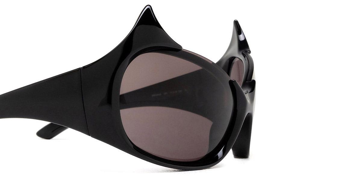 Balenciaga® BB0284S BB0284S 001 71 - Black Sunglasses