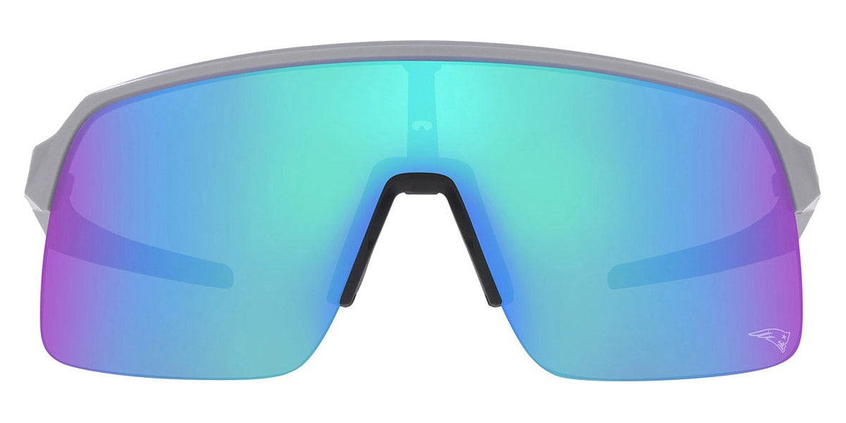 Oakley® OO9463 Sutro Lite OO9463 946333 139 - Matte fog / Prizm sapphire Sunglasses