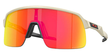 Oakley® OO9463 Sutro Lite OO9463 946359 139 - Matte sand / Prizm ruby Sunglasses